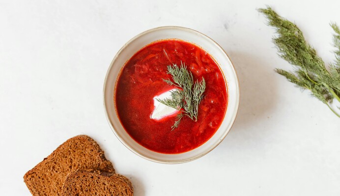 Дорогий борщ: чому ціни на буряк, моркву й капусту злетіли навесні, але впадуть у червні