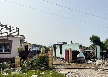 Спасаясь от обстрелов: в Сумской области эвакуировали почти 200 человек