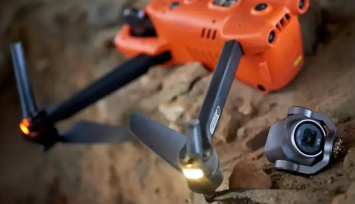 Через експортні обмеження Китай удвічі підвищив ціни на комплектуючі для дронів — FT