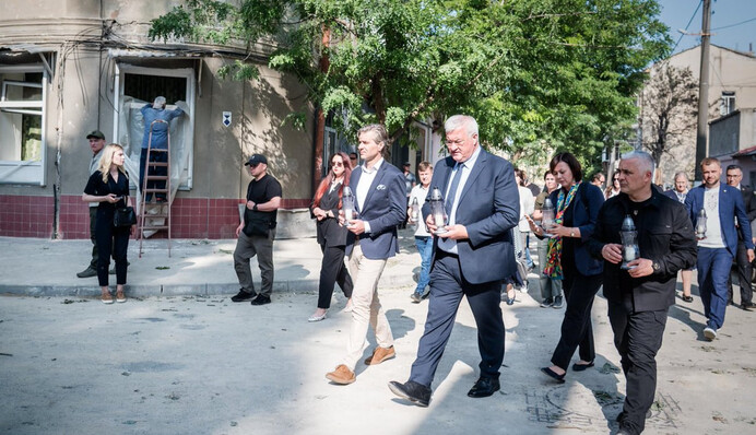 ​"Російські злочини не мають меж": глави МЗС України й Литви відвідали Одесу