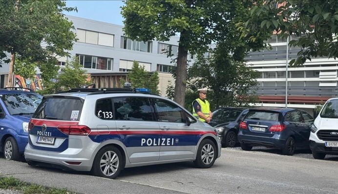 Стрельба в школе Австрии: полиция обнаружила самодельную бомбу в доме подозреваемого