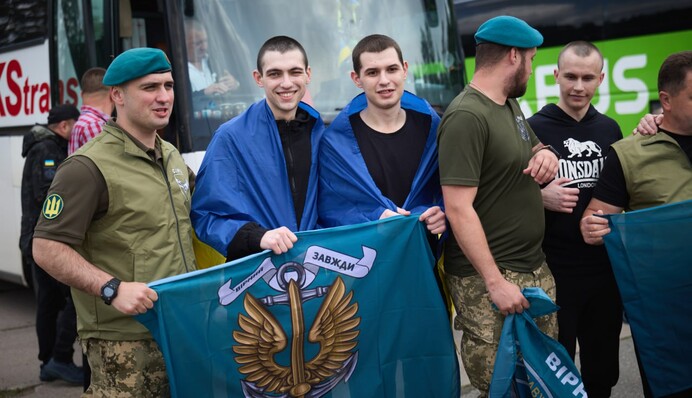 Состоялся второй этап возвращения тяжелораненых и тяжелобольных воинов из российского плена