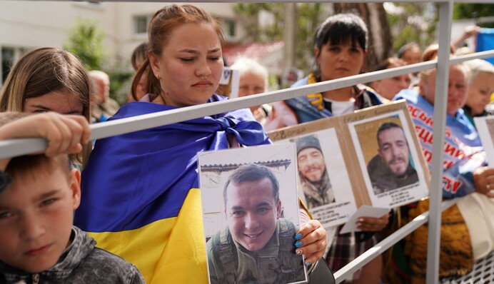 Обмін військовополоненими з РФ: частину звільнених українців вважали зниклими безвісти (ФОТО)