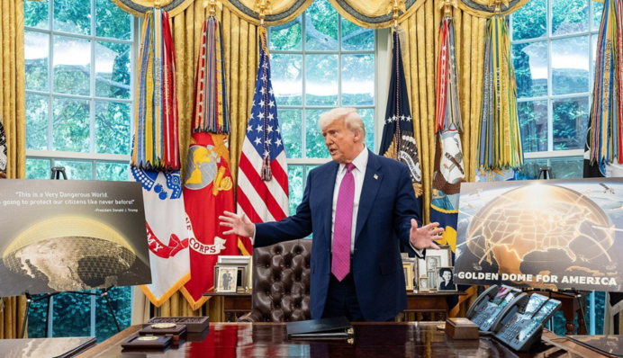 Конфликт Маска с Трампом - под угрозой участие SpaceX в проекте 