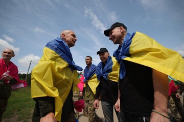 ”Многие были в плену еще с 2022 года”: Украина и РФ провели очередной обмен военнопленными