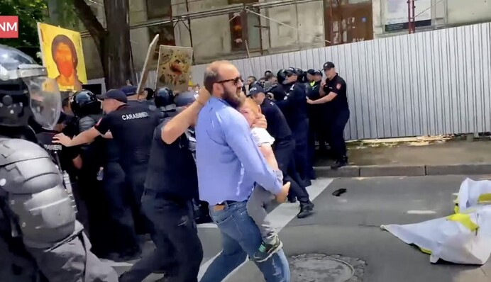 У Кишиневі сталися сутички під час проведення Moldova Pride