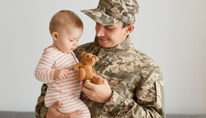 ​Українським військовим забезпечили безкоштовне зберігання репродуктивних клітин: як це працює