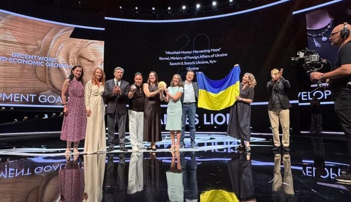 Украинский «Мед минных полей» принес первое «золото» на Cannes Lions 2025