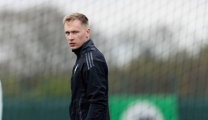 ​Футбольний уболівальник отримав тюремний термін за напад на воротаря у Шотландії