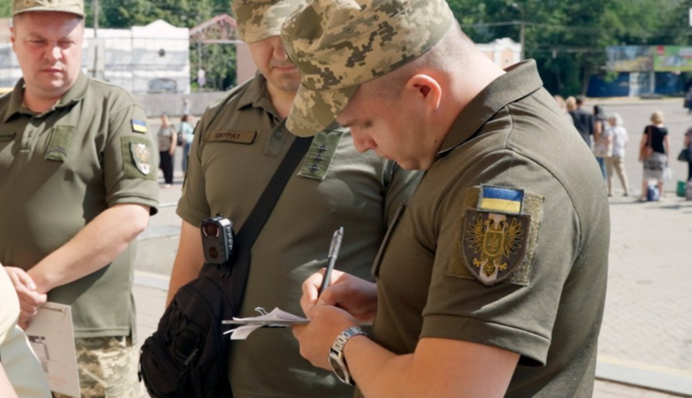Киев на первом месте в Украине по количеству штрафов, выписанных ТЦК и СП — Опендатабот