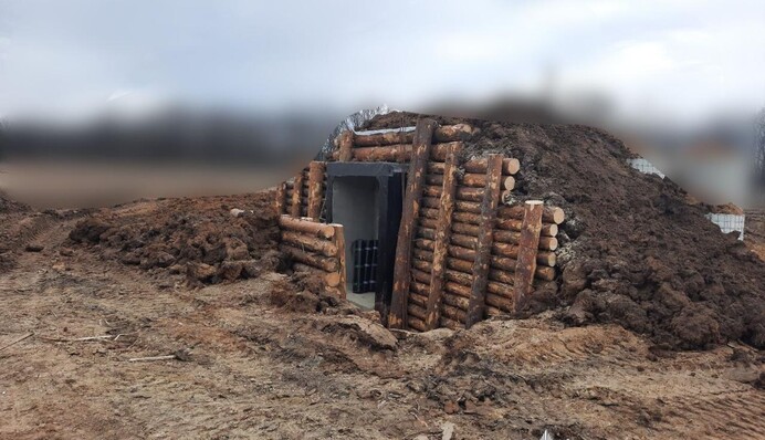 Ексчиновника Харкова та спільників підозрюють у розкраданні коштів на фортифікації