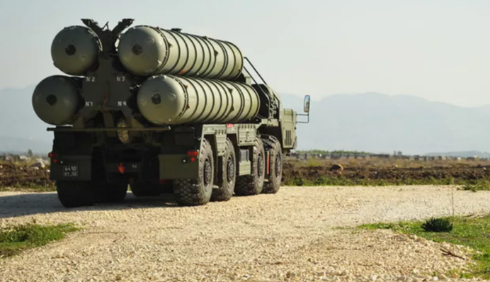 В Крыму зафиксирован пожар на позиции ЗРК С-300/С-400 и РЛС — спутниковые снимки