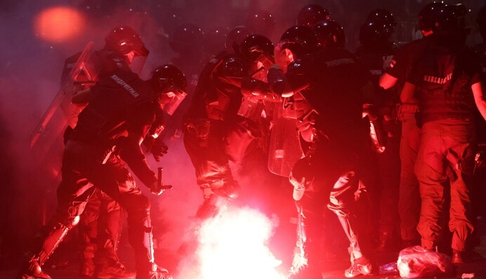 В Сербии продолжаются антиправительственные протесты