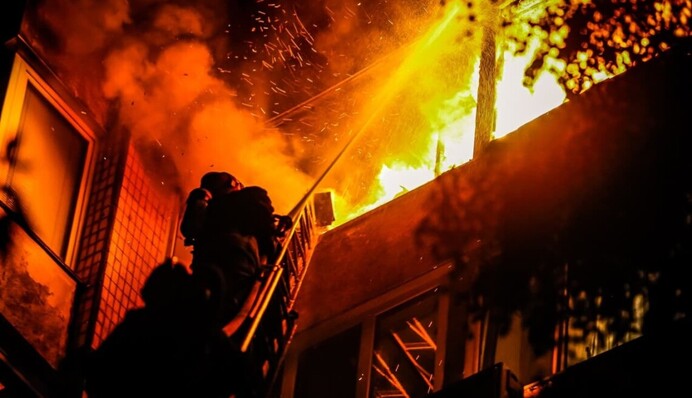 В Воронежской области в результате атаки БПЛА вспыхнул пожар в районе военного аэродрома — росСМИ