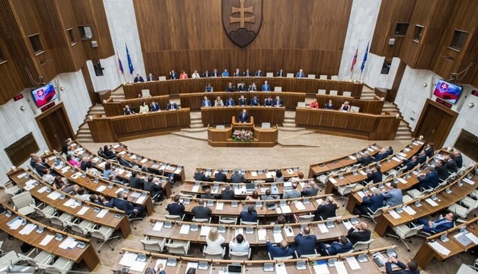 Словаччина знову заблокувала санкції проти рф