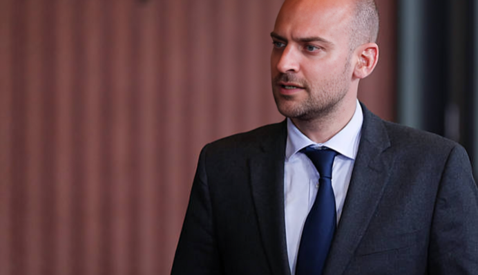 Глава МЗС Франції: ЄС готує найсуворіші санкції проти РФ за три роки