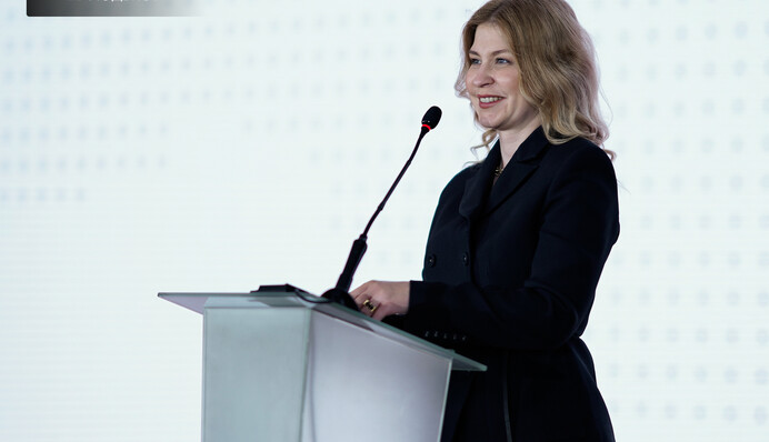 Стефанишина опровергла слухи о назначении послом в США