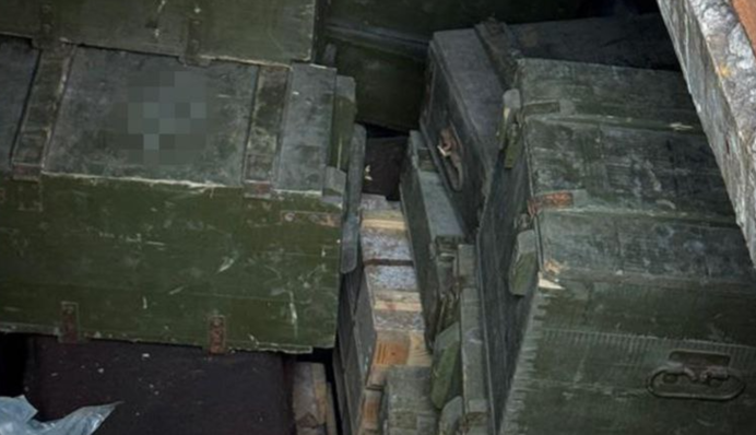 Готували для диверсійних груп: у Харкові знайшли схрон зброї спецслужб РФ