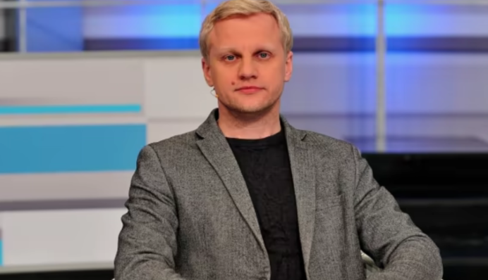 ДБР проводить обшуки у голови 