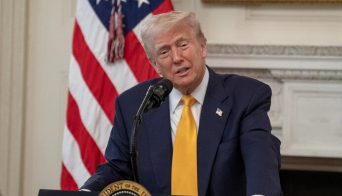 ​Трамп объявил о новых пошлинах в 30% для ЕС и Мексики