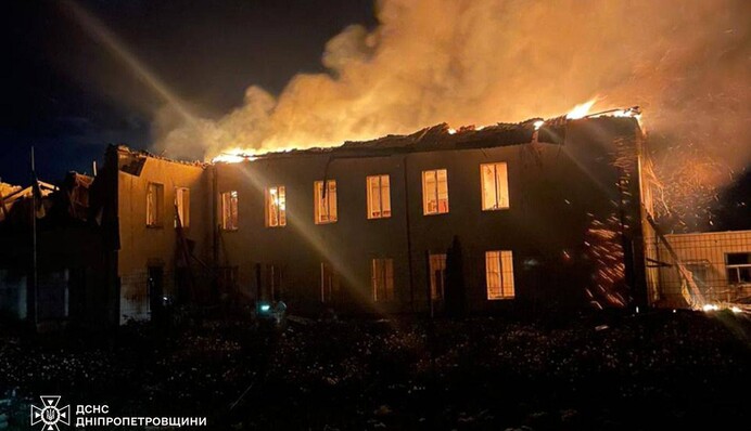 ​Окупанти вдарили по школі в Синельниківському районі Дніпропетровщини