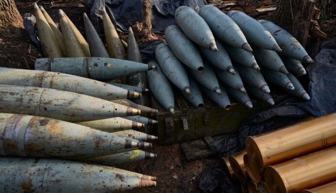 КНДР могла поставить России 12 млн снарядов калибра 152 мм — разведка Южной Кореи