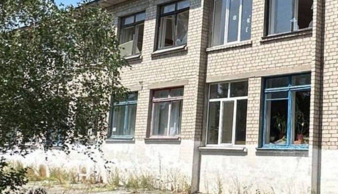 На Дніпропетровщині внаслідок удару росіян постраждала школа та багатоповерхівки