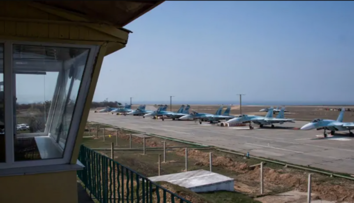 Росія почала укріплювати авіабази після  "Павутини" — супутникові знімки