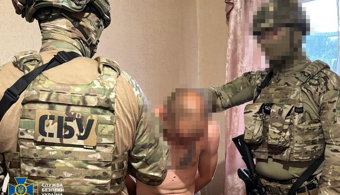 СБУ затримала 6 осіб, яких підозрюють у підготовці терактів проти військовослужбовців