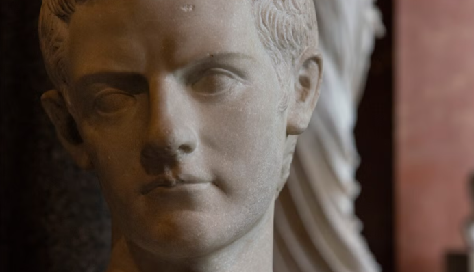 Божевільний римський імператор Калігула володів таємничими медичними знаннями