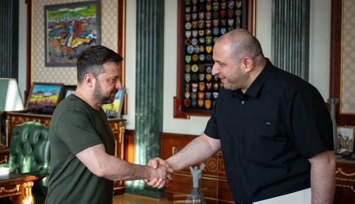 Зеленский обсудил с Умеровым координацию работы оборонных структур