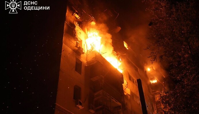 Росія атакувала Одесу безпілотниками: загинула жінка, є пошкодження інфраструктури