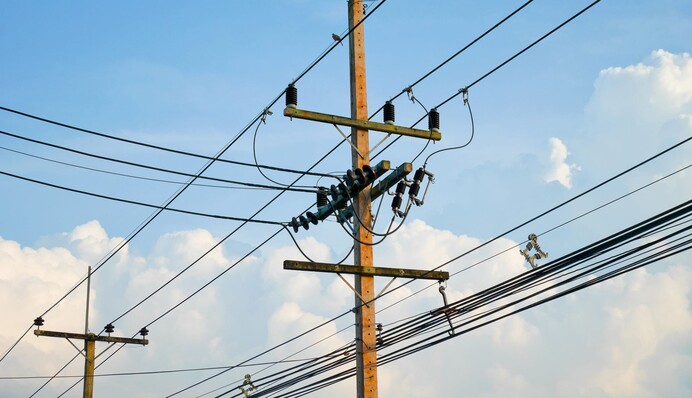 У Сумах БПЛА влучив у лінію електропередач