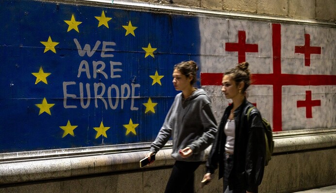 Грузия объяснила, почему не впустила в страну украинцев, которых депортировала Россия