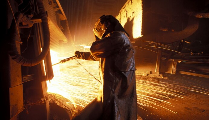 У РФ металургійна промисловість продовжує падіння та перебуває на межі зупинки – розвідка