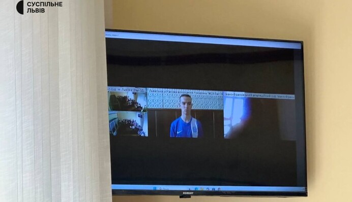 Обвиняемому по делу об убийстве Фарион продлили арест