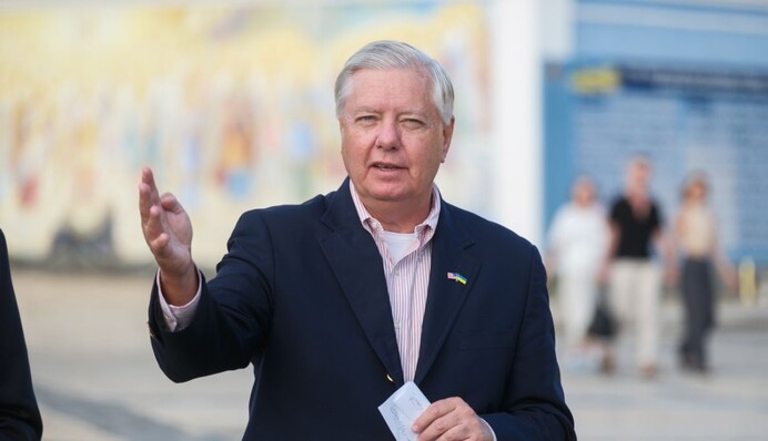 Сенатор Грем закликає ЄС повністю припинити закупівлю нафти та газу з Росії