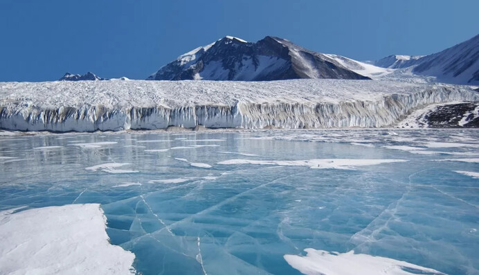 Під Антарктидою виявили понад 300 підводних каньйонів — в 5 разів більше, ніж вважалося