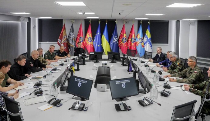 Шмигаль озвучив пріоритетні потреби Сил оборони