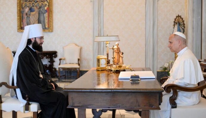 Папа Лев XIV впервые встретился в Ватикане с представителем РПЦ