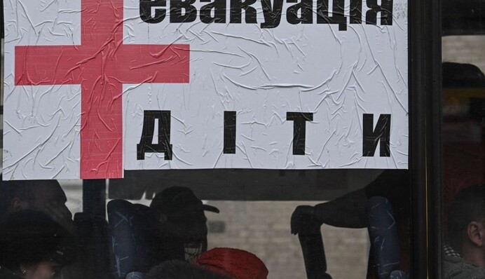 Із потенційно небезпечного району Дніпропетровщини вивезли майже 1500 дітей — ЗМІ