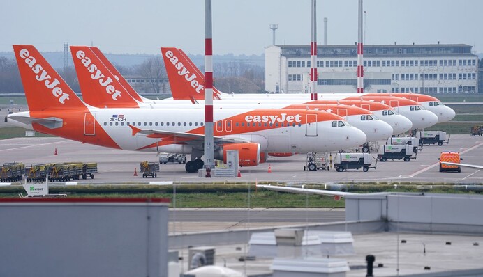 Пасажир EasyJet був заарештований після того, як вигукнув «Аллах Акбар» та повідомив про бомбу на борту літака