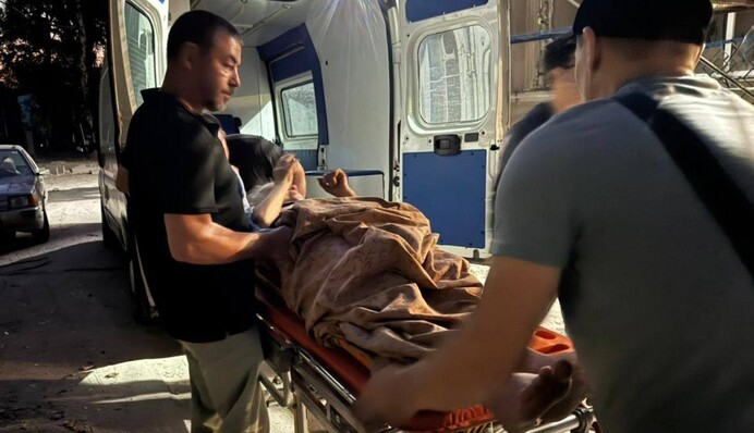 Ракетний удар по Кам'янському: є загиблі та поранені