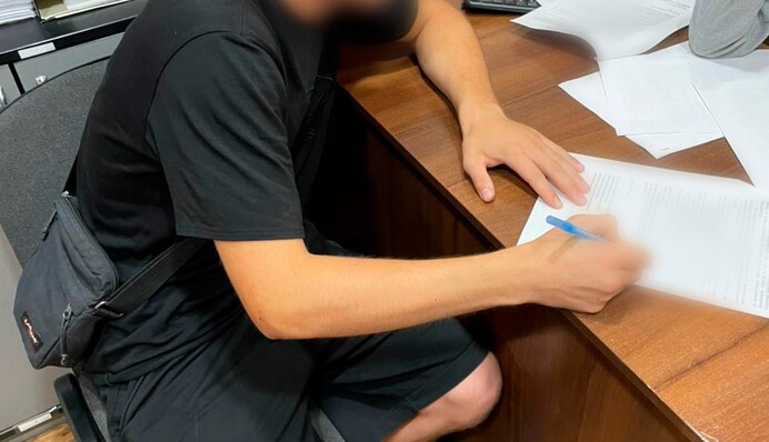 На столичному Хрещатику молодики, перебуваючи напідпитку, напали та побили чоловіка