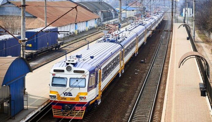 Укрзализныця: с начала года через зацепинг погибло 14 детей