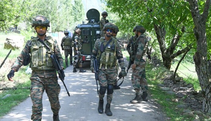 Индия ликвидировала трех боевиков, ответственных за нападение на туристов в Кашмире