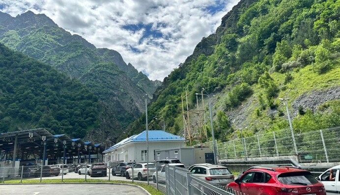 Грузия расширяет КПП из-за массовой «депортации» украинцев из РФ