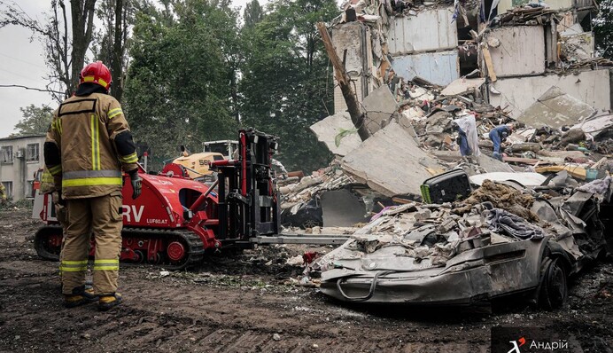 Российская армия массированно атаковала Киев ракетами и дронами – фото последствий