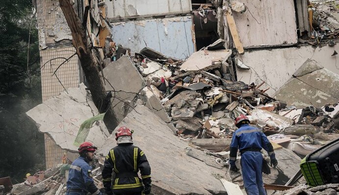 Кількість загиблих у Києві внаслідок атаки росіян зросла до восьми осіб