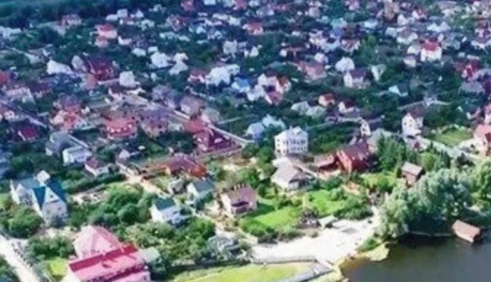 У Києві конфіскували дві ділянки землі громадян РФ: деталі